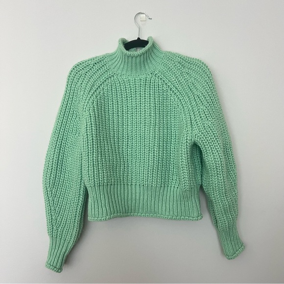 H&M Green Knit Sweater - Picture 6 of 9
